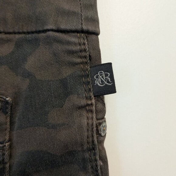 Rock & Republic Pants Size 14 Camouflage Fever Pull-on Jeggings Denim Rx Stretch - Picture 8 of 14
